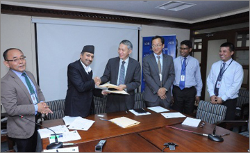 ADB hands over wind-solar hybrid system to Nepal's AEPC